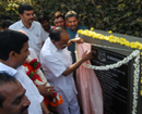 Mangaluru: Veerappa Moily inaugurates Jogi mutt Road, Kadri